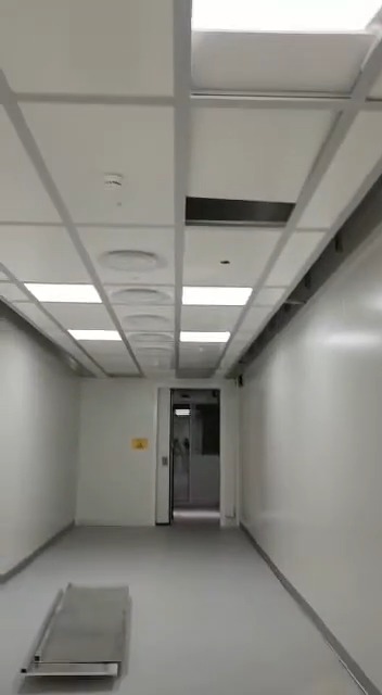 Clean room — controlled environment